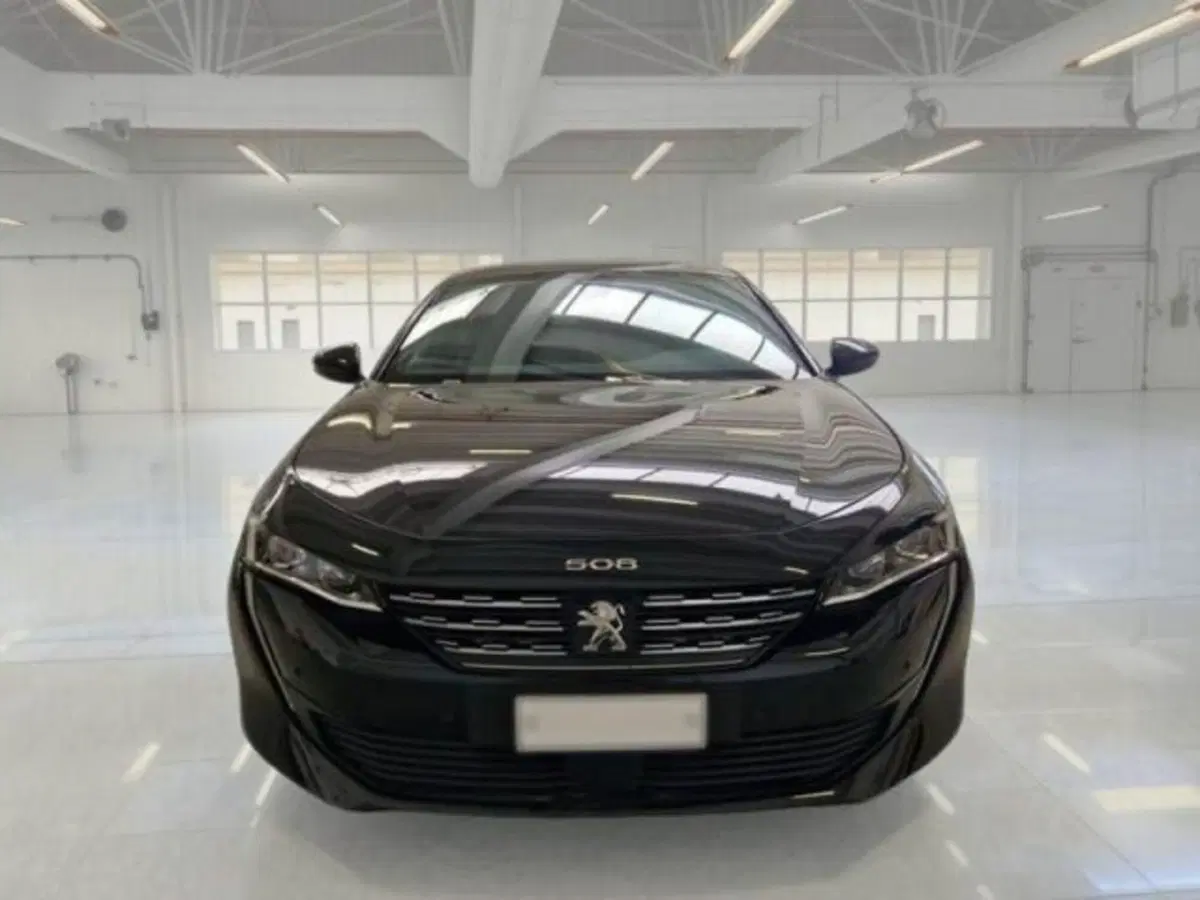 Peugeot 508 nuova a Catania (3)