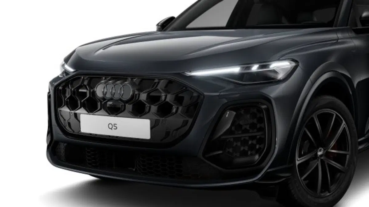 Audi Q5 Sportback nuova a Treviso (2)