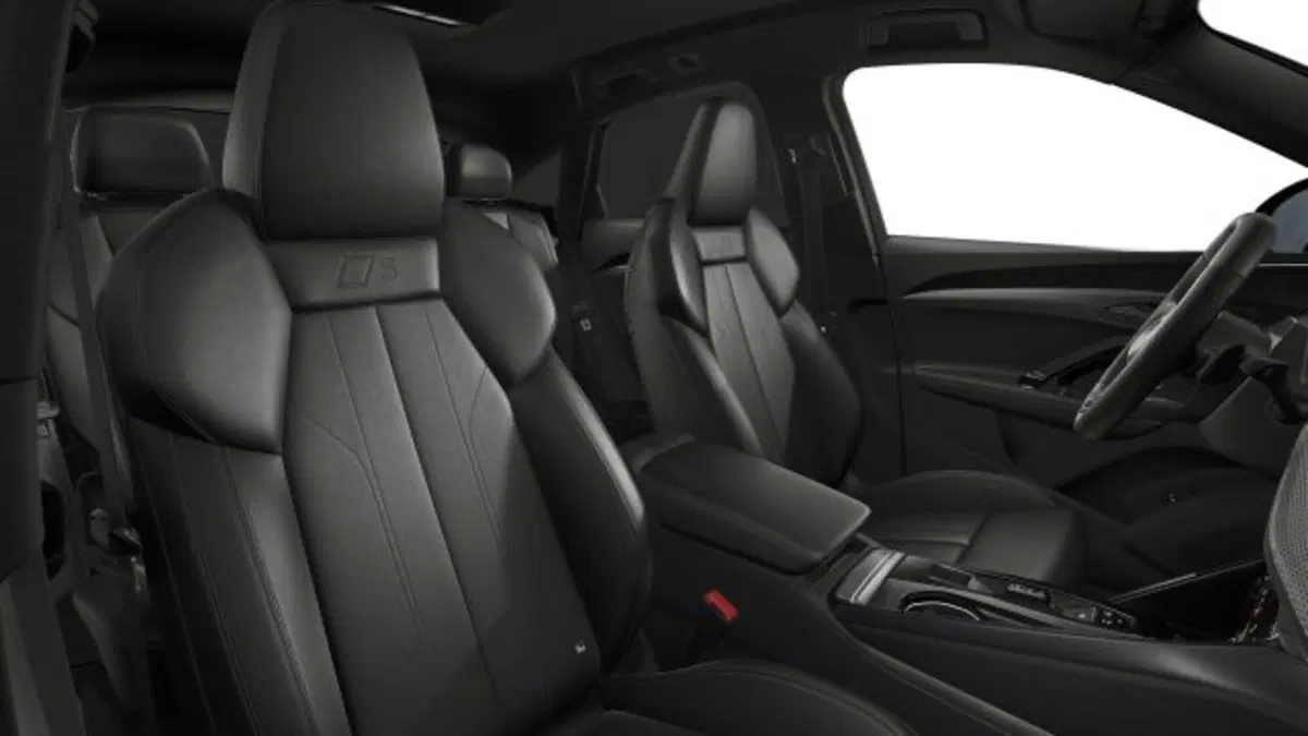 Audi Q5 Sportback nuova a Treviso (7)