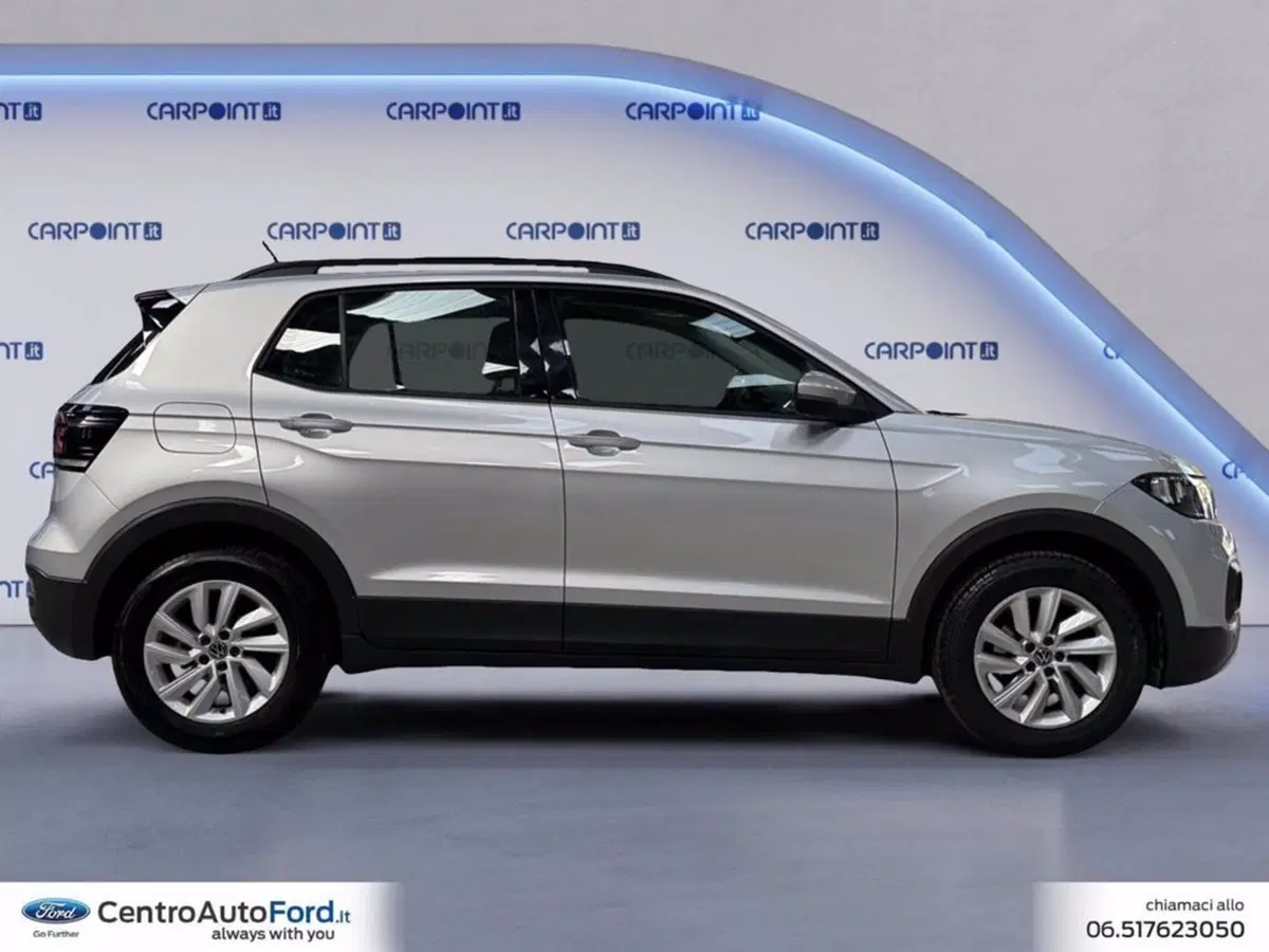 Volkswagen T-Cross usata a Roma (6)