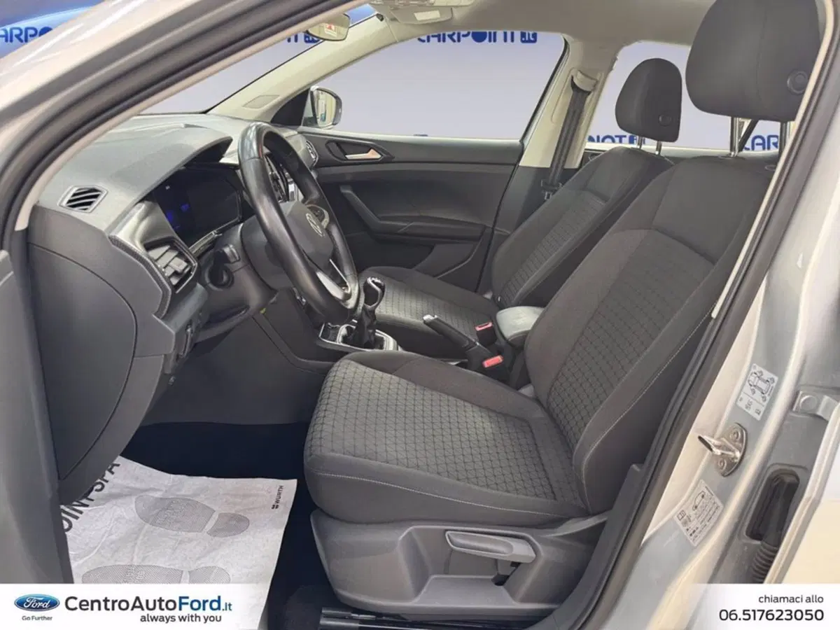 Volkswagen T-Cross usata a Roma (9)