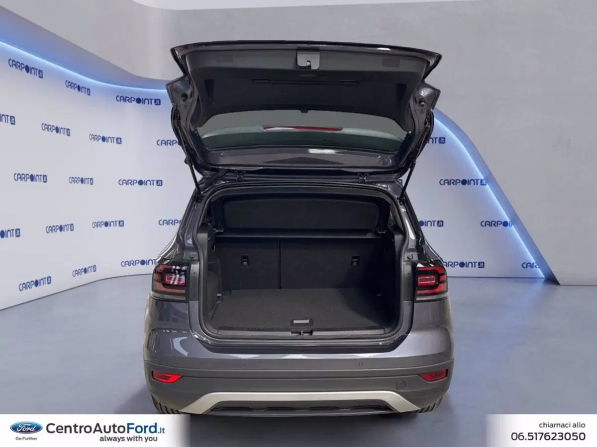 Volkswagen T-Cross usata a Roma (17)