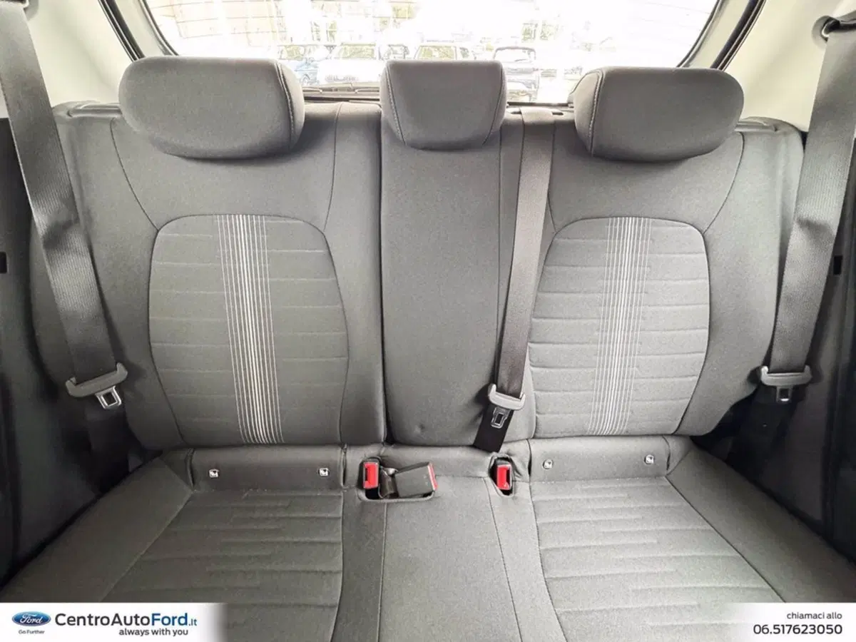 Hyundai i10 usata a Roma (9)
