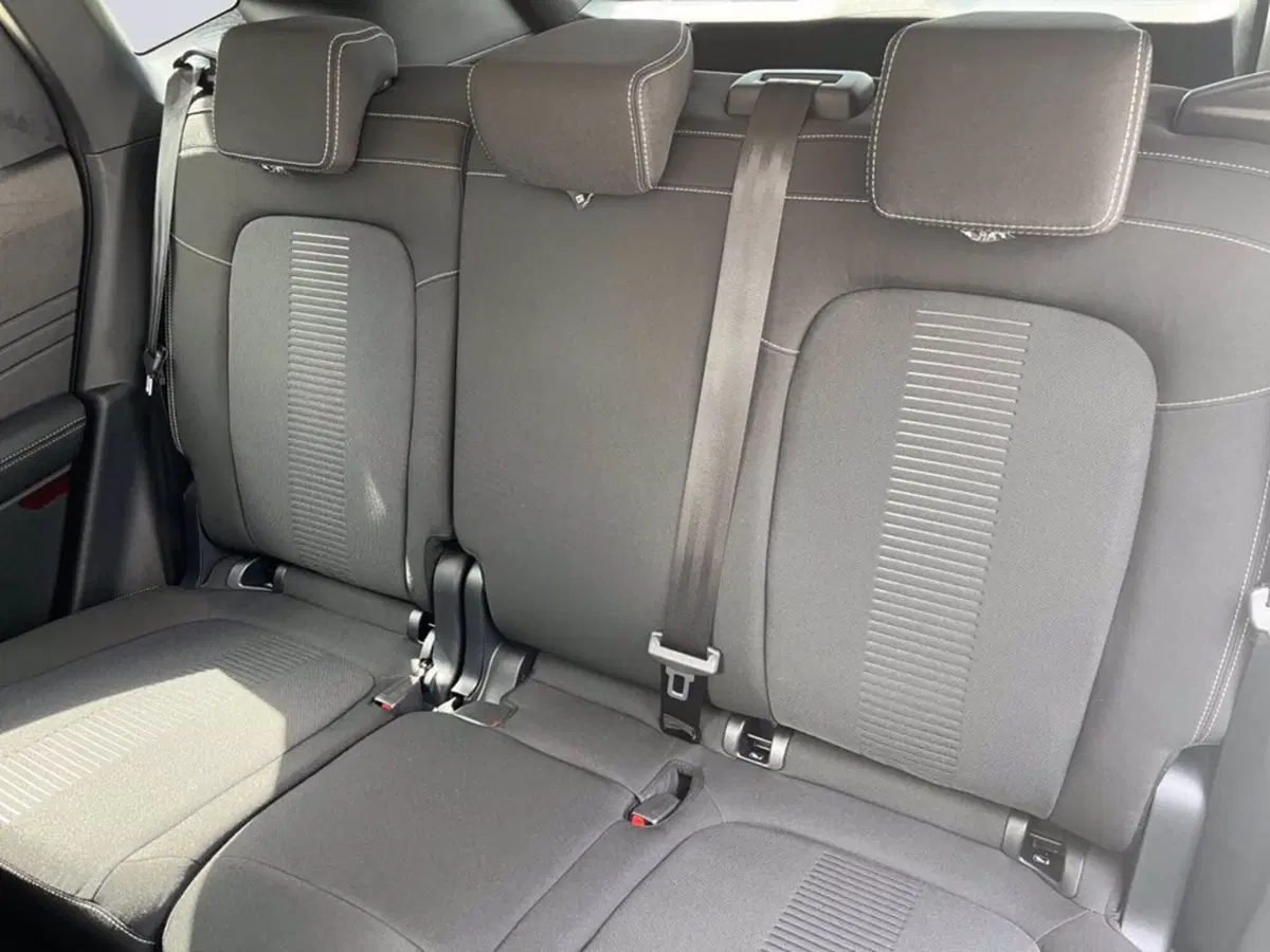 Ford Kuga usata a Milano (12)