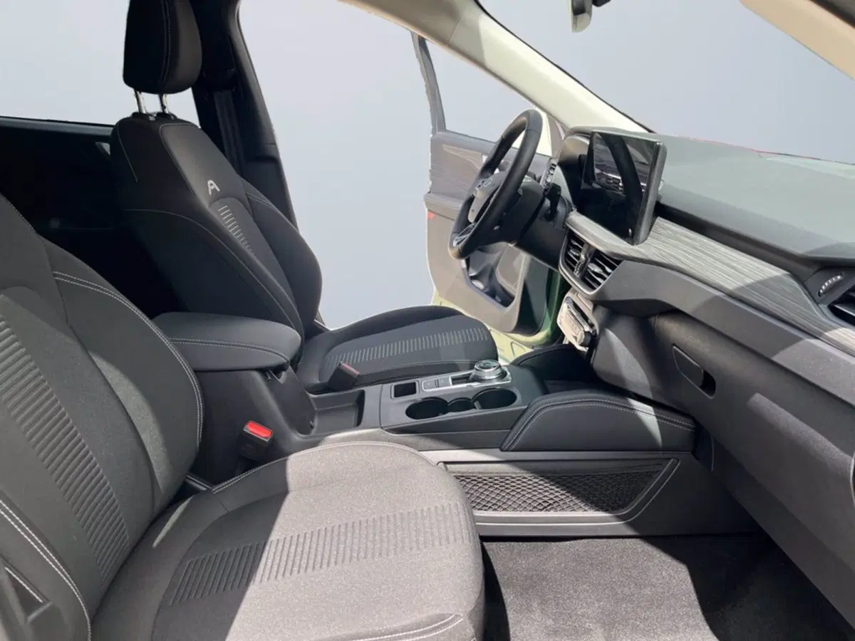 Ford Kuga usata a Milano (15)