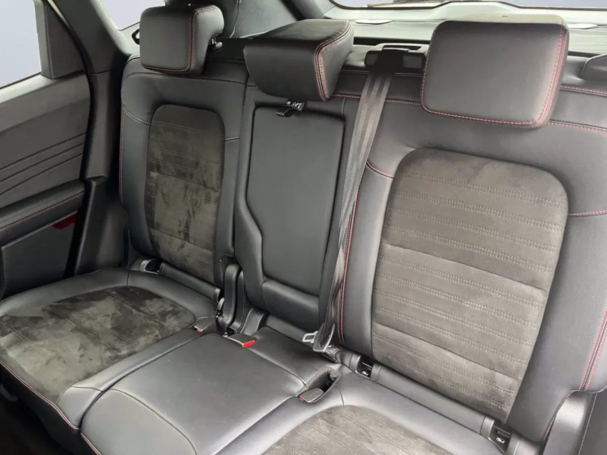 Ford Kuga usata a Milano (12)
