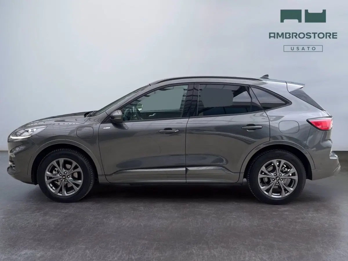 Ford Kuga usata a Milano (2)