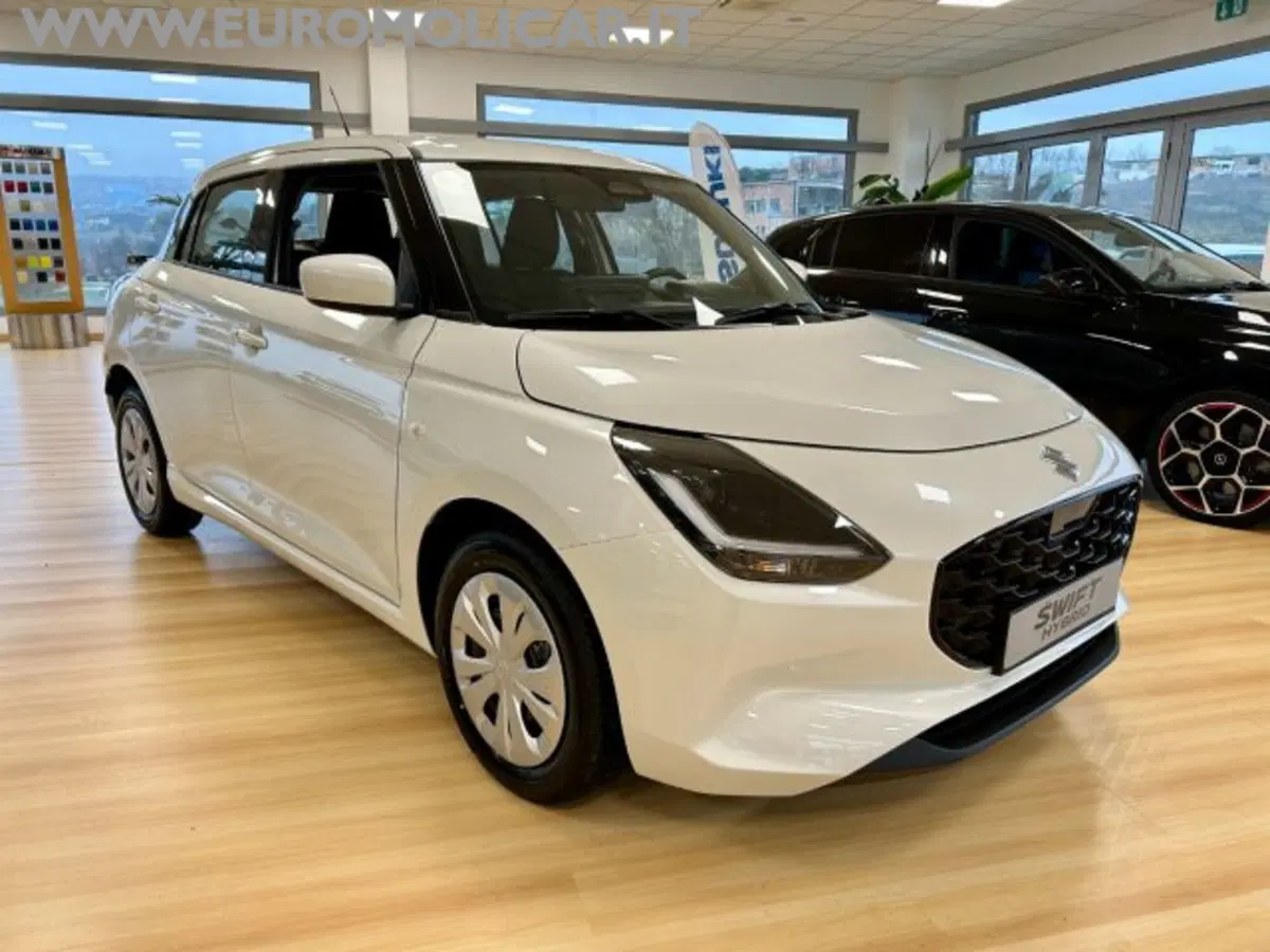 Suzuki Swift nuova a Campobasso (6)