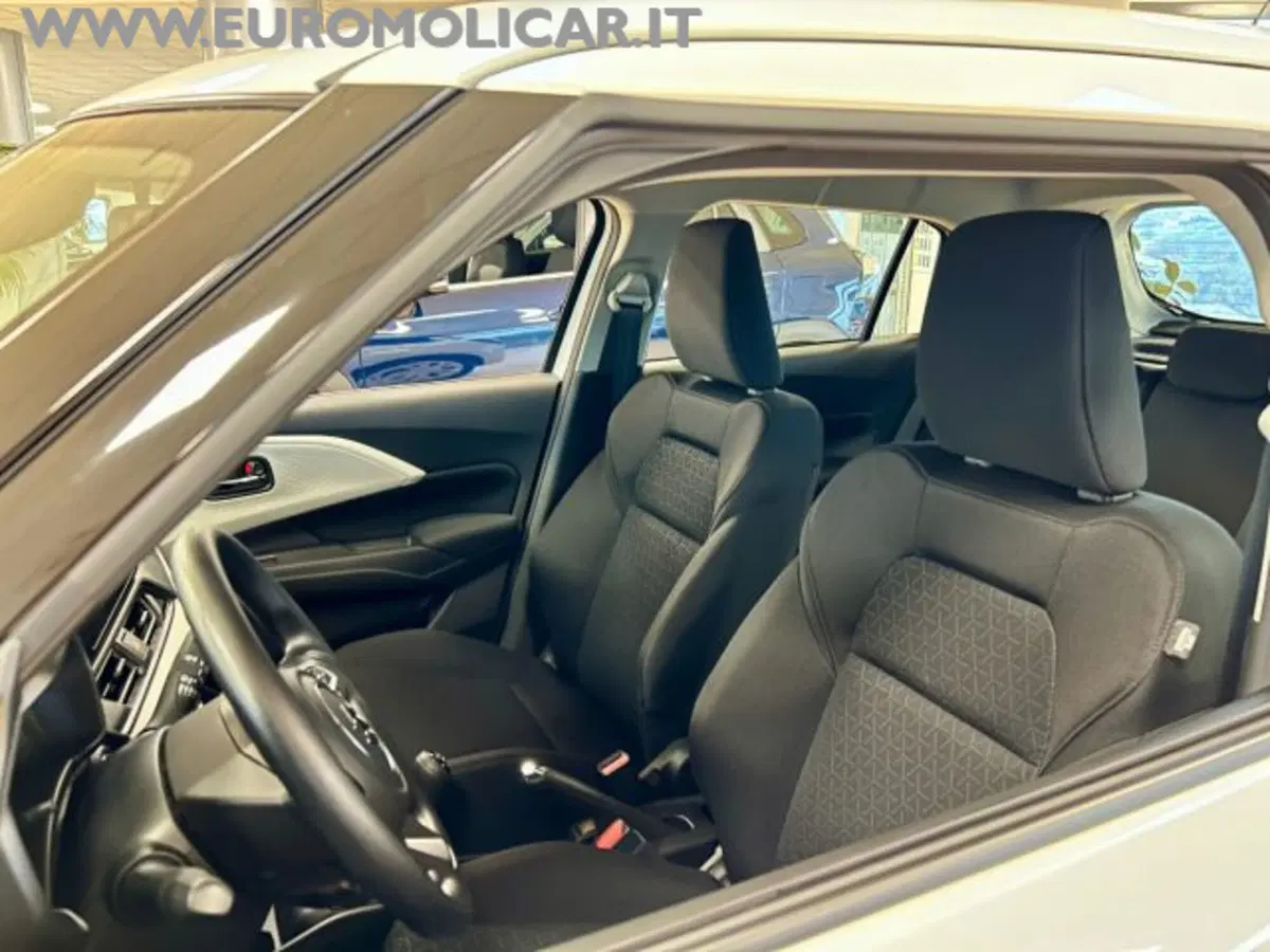 Suzuki Swift nuova a Campobasso (7)