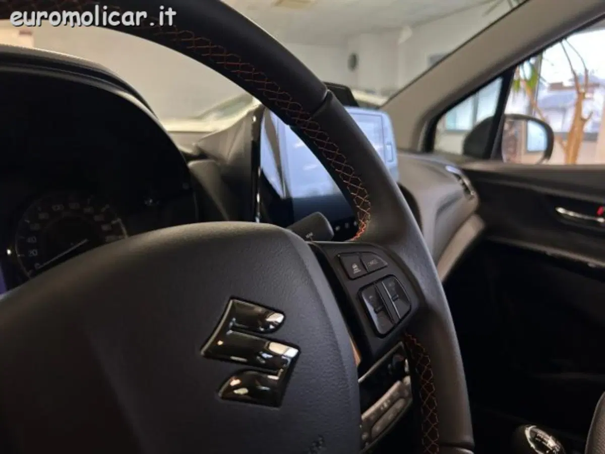 Suzuki S-Cross nuova a Campobasso (7)