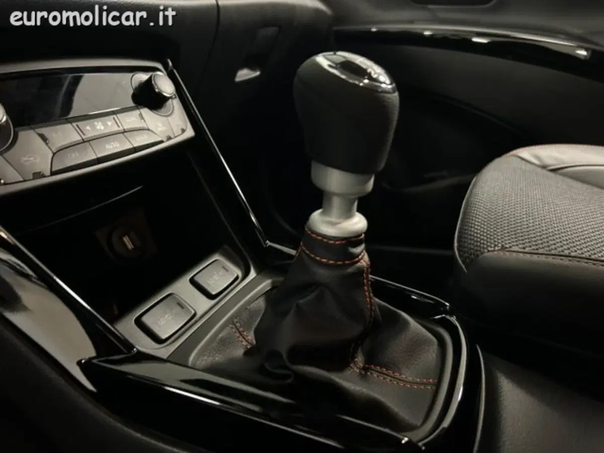 Suzuki S-Cross nuova a Campobasso (8)