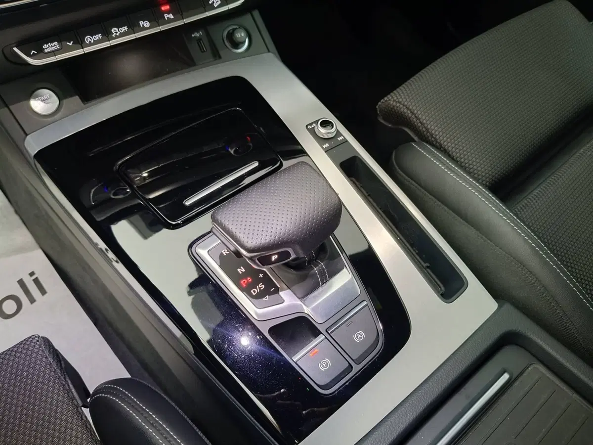 Audi Q5 Sportback usata a Ascoli Piceno (17)