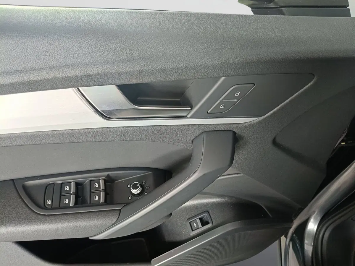 Audi Q5 Sportback usata a Ascoli Piceno (18)