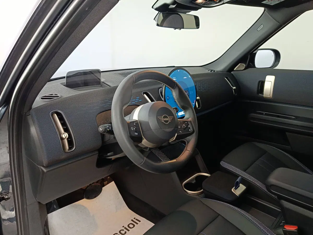 MINI Mini Countryman usata a Ascoli Piceno (7)