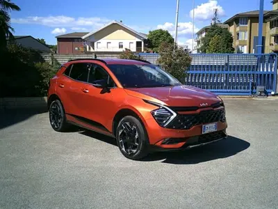 Kia Sportage 1.6 TGDi PHEV AWD AT GT-line del 2023 usata a Novara