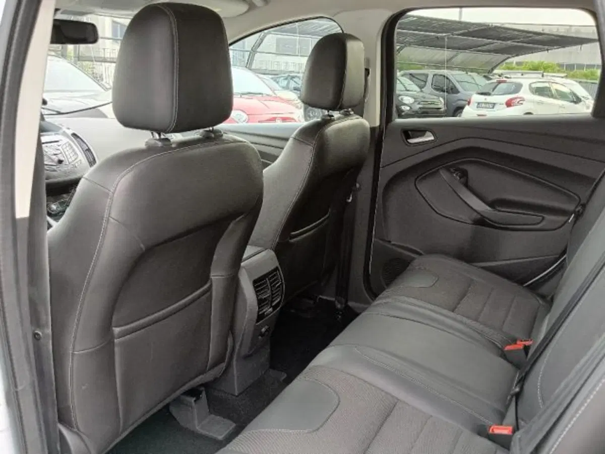 Ford Kuga usata a Brescia (10)