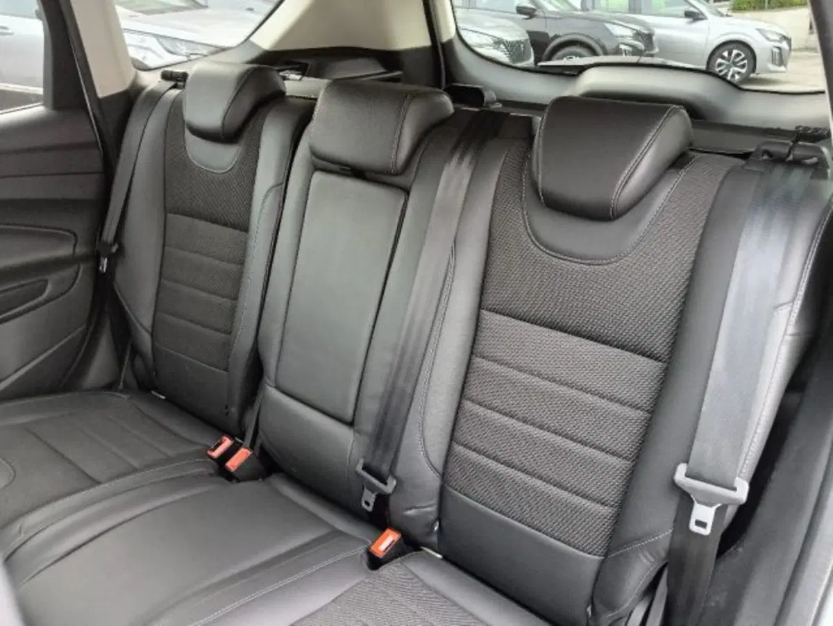 Ford Kuga usata a Brescia (9)