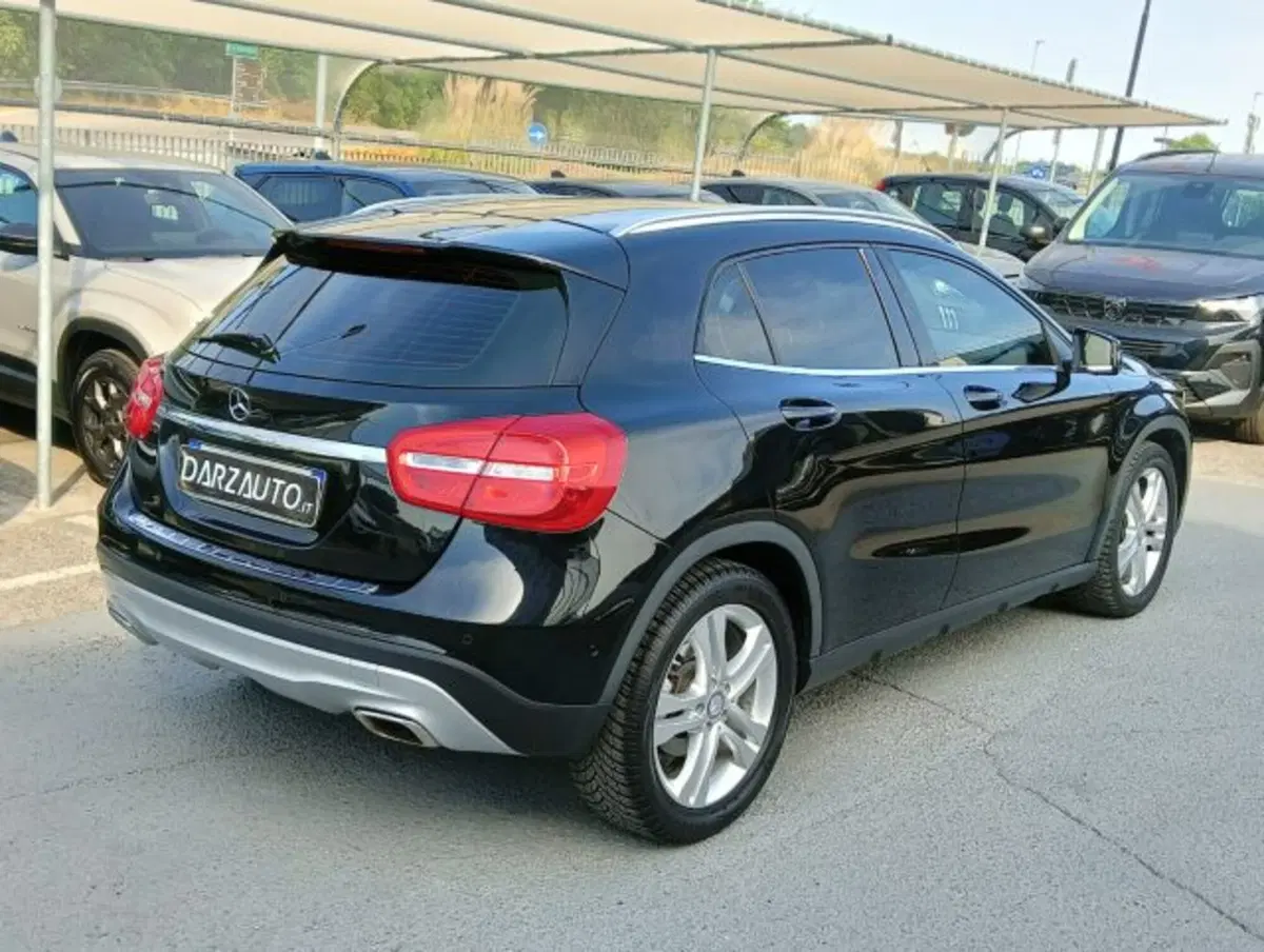 Mercedes-Benz GLA SUV usata a Brescia (5)