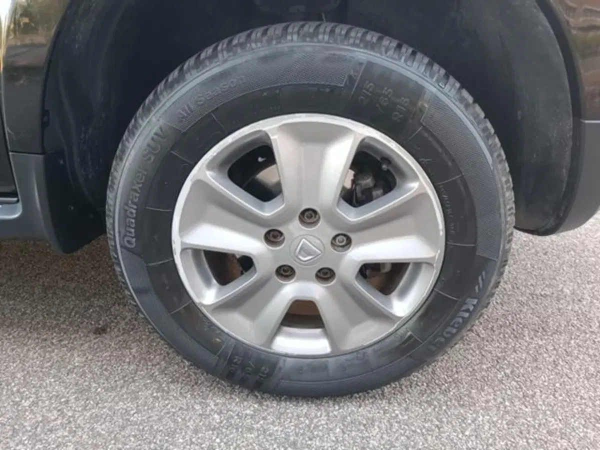 Dacia Duster usata a Pisa (17)