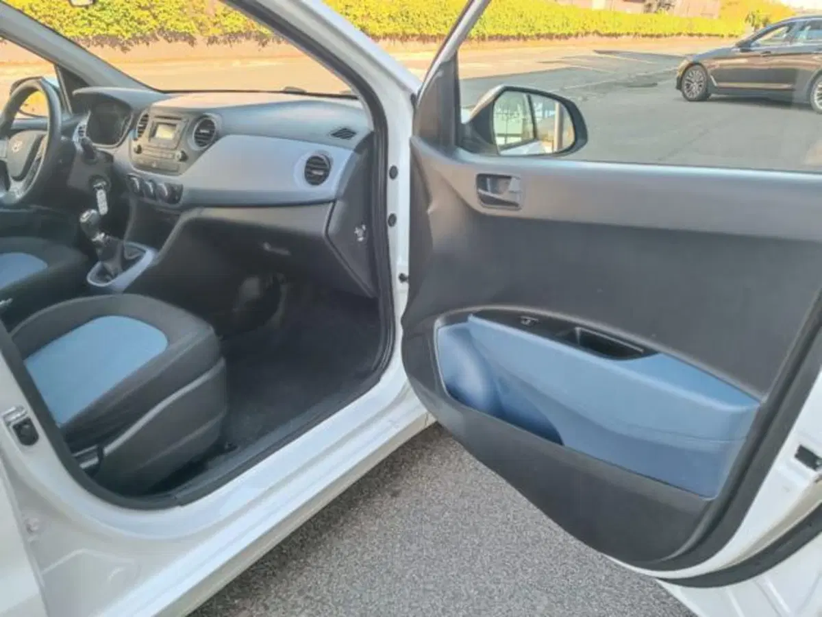 Hyundai i10 usata a Pisa (10)