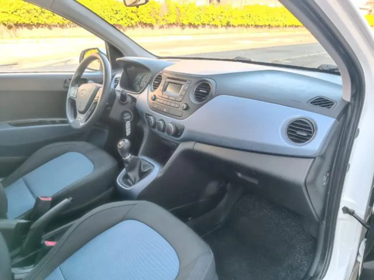 Hyundai i10 usata a Pisa (11)