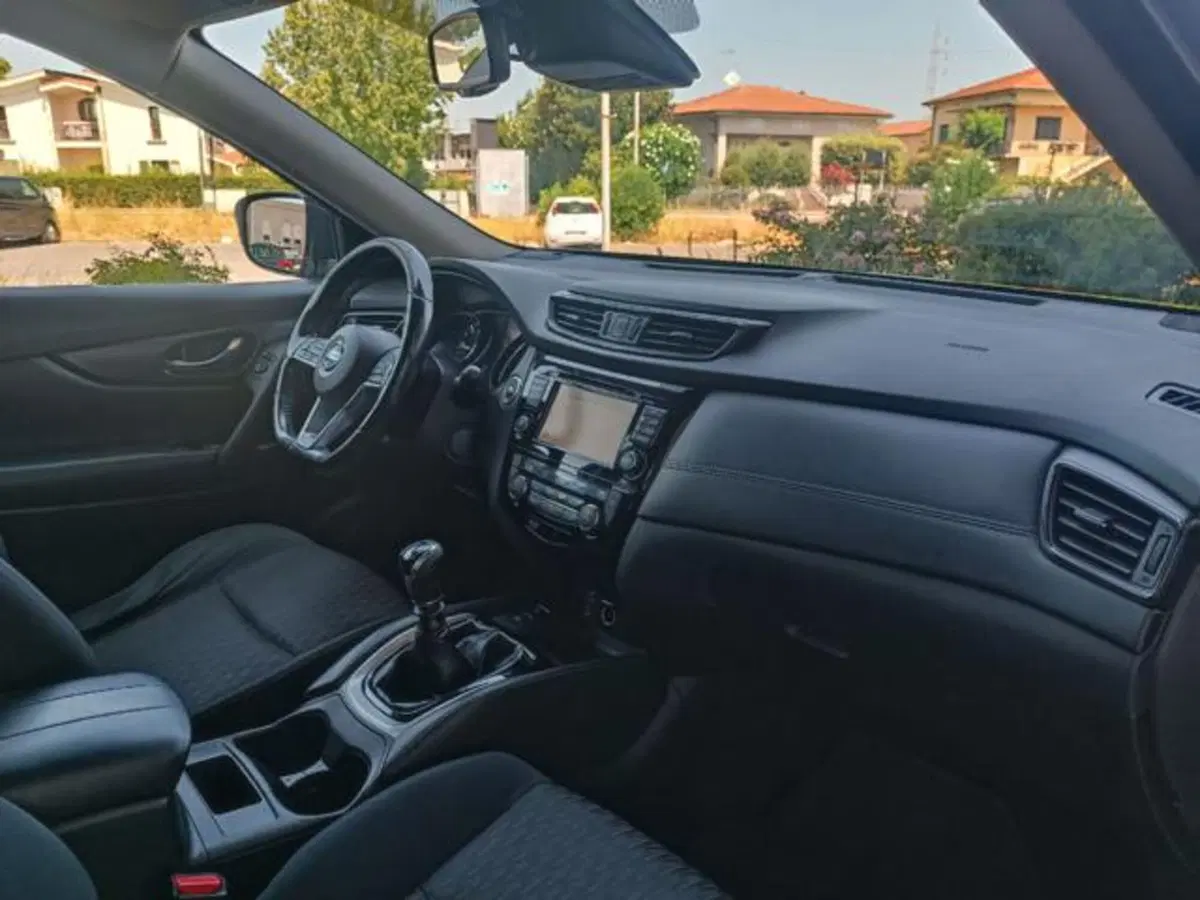 Nissan X-Trail usata a Pisa (12)