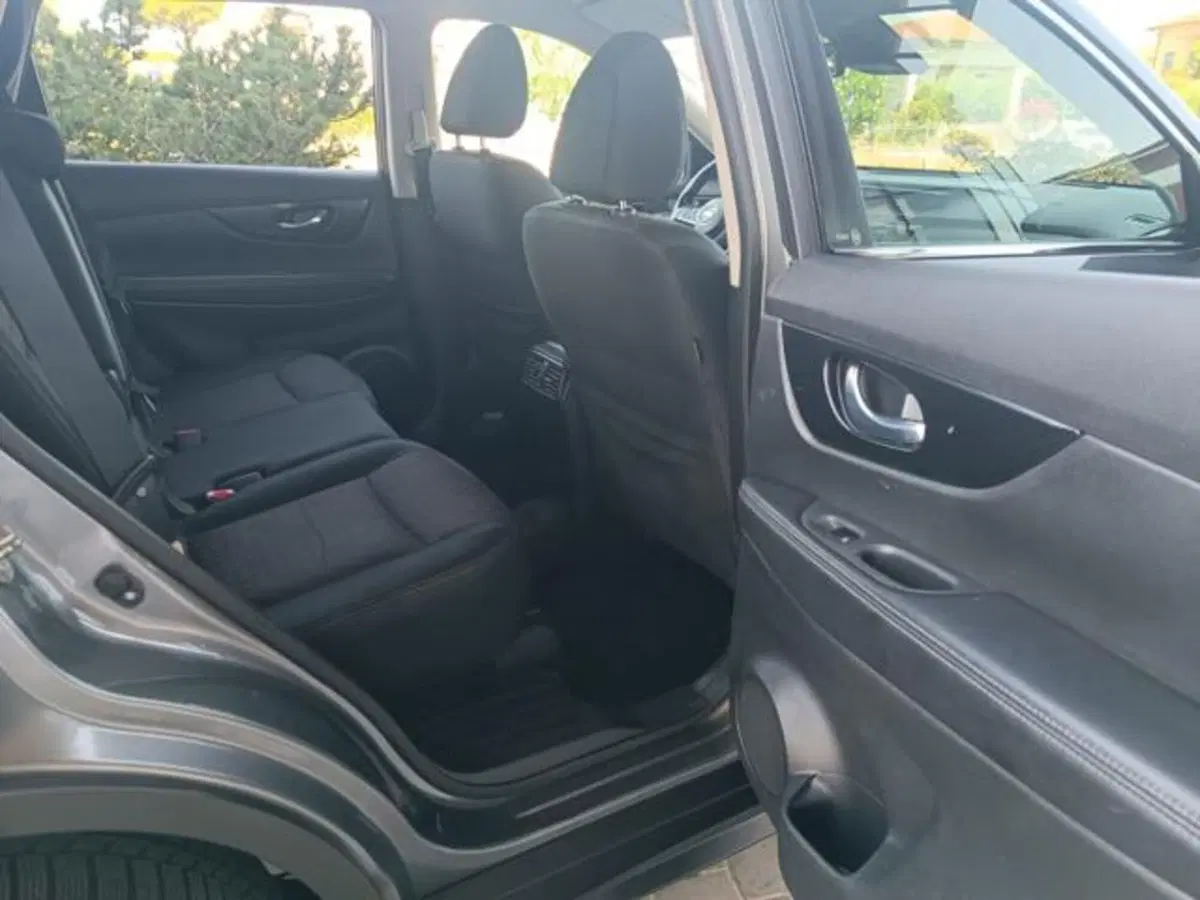 Nissan X-Trail usata a Pisa (13)