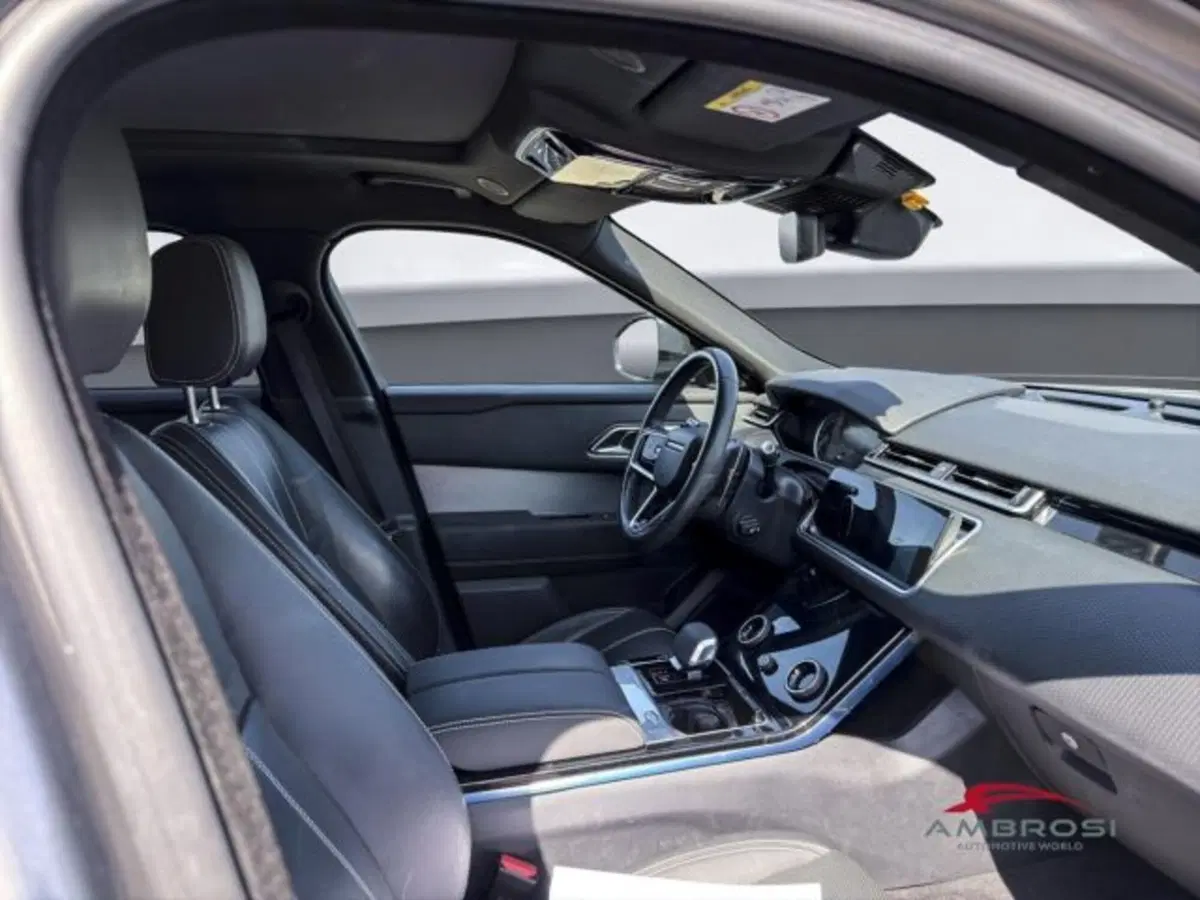 Land Rover Range Rover Velar usata a Perugia (11)