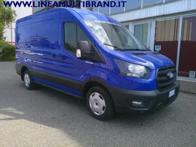 Ford Transit Furgone 310 2.0TDCi EcoBlue 130CV PL-TM Combi Trend del 2024 usata a Piacenza