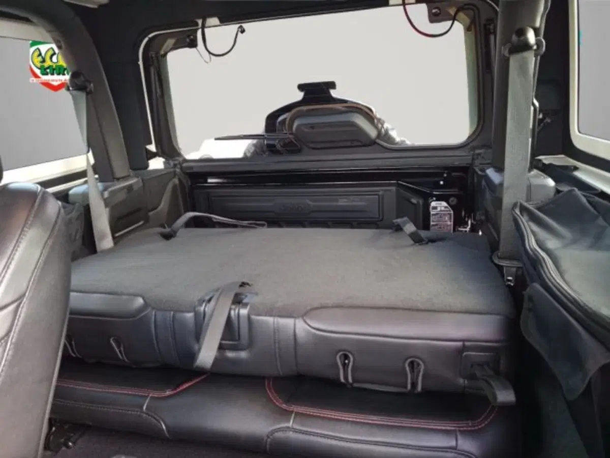 Jeep Wrangler usata a Frosinone (10)