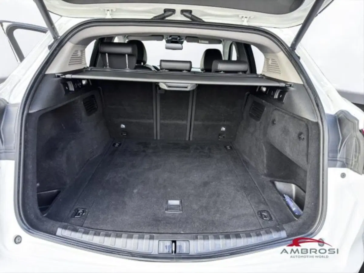 Alfa Romeo Stelvio usata a Perugia (9)