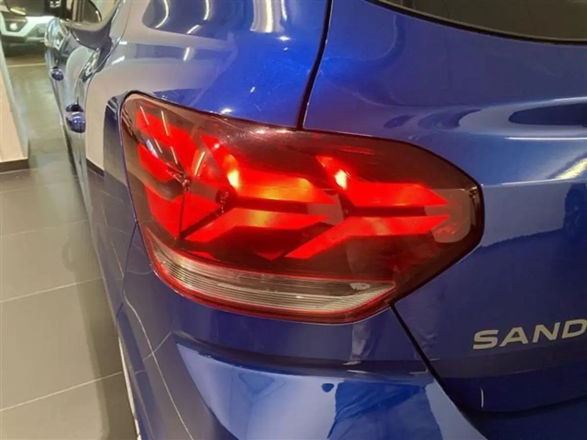 Dacia Sandero Streetway usata a Como (8)