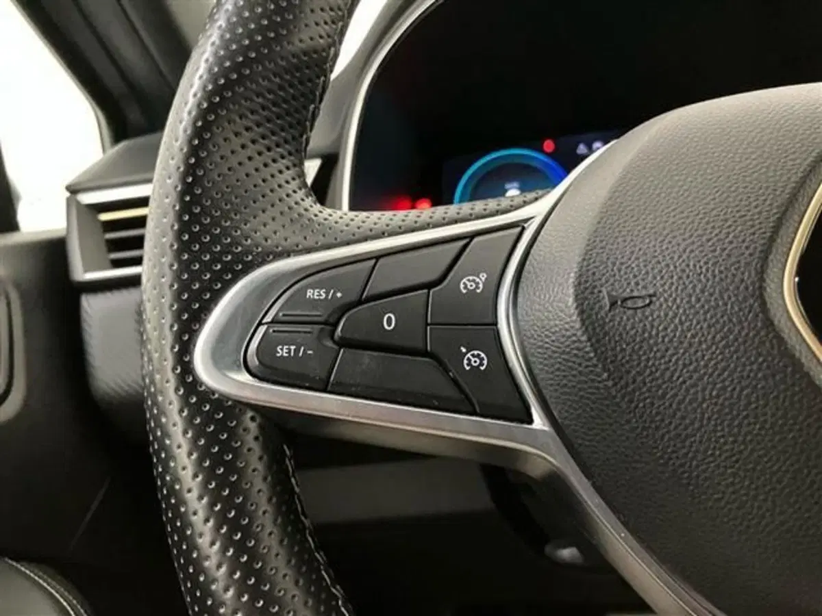 Renault Clio usata a Como (17)