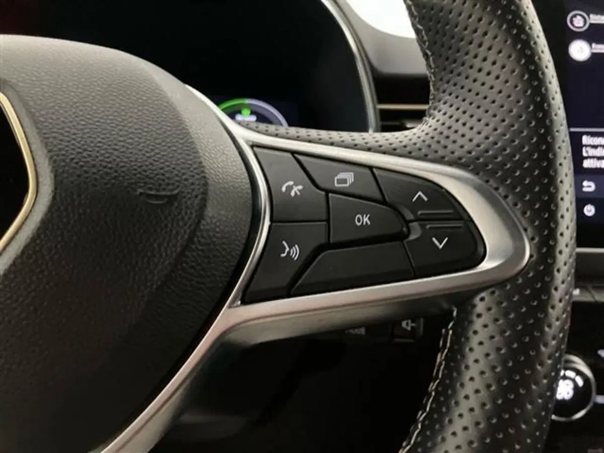 Renault Clio usata a Como (18)