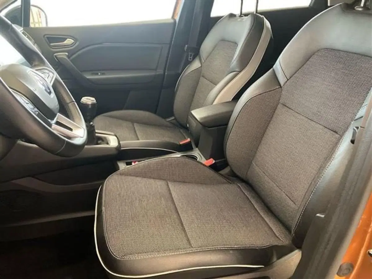 Renault Captur usata a Como (10)
