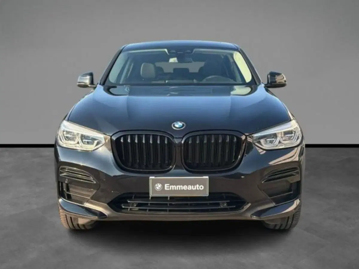 BMW X4 usata a Lecce (7)