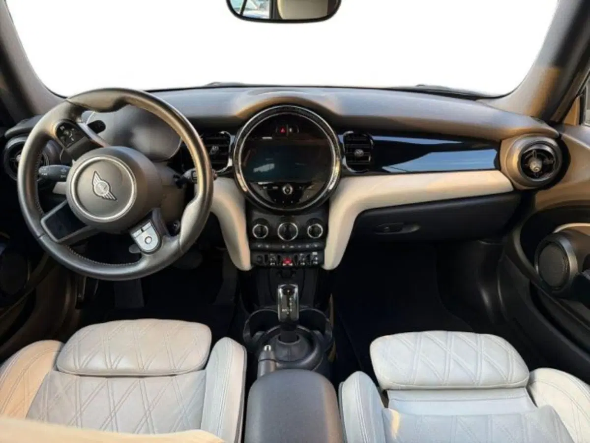 MINI Mini Cabrio usata a Lecce (11)