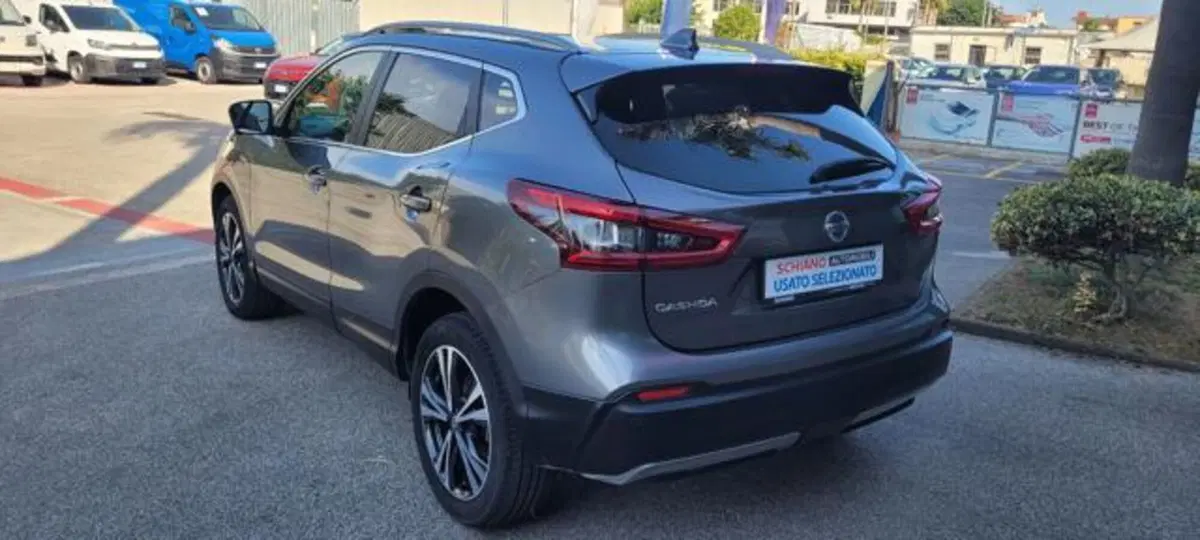 Nissan Qashqai usata a Napoli (3)