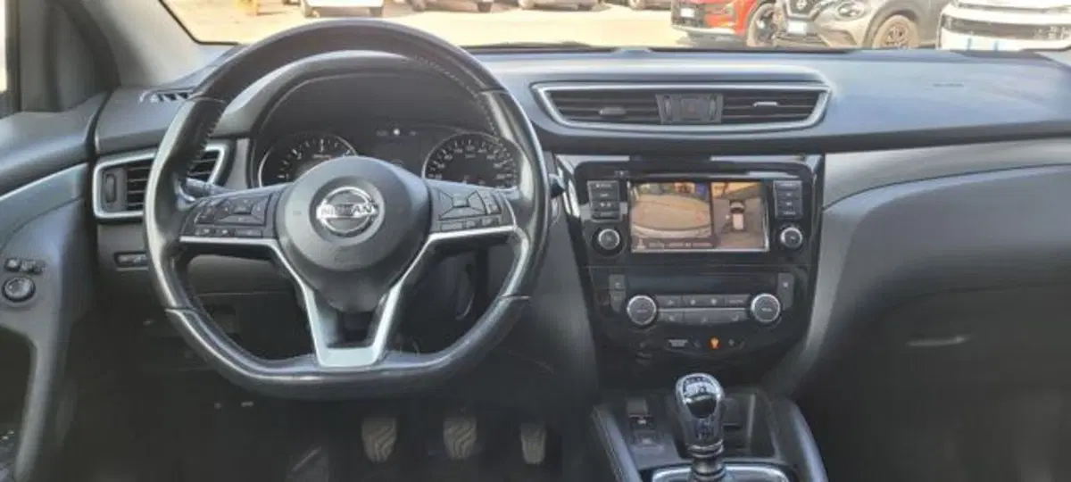 Nissan Qashqai usata a Napoli (8)