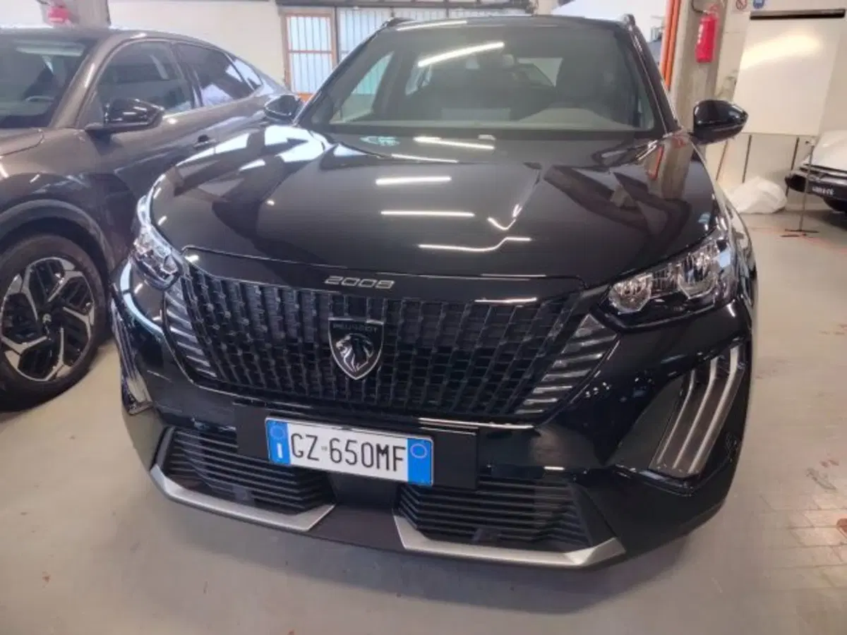 Peugeot 2008 usata a Forlì-Cesena (3)