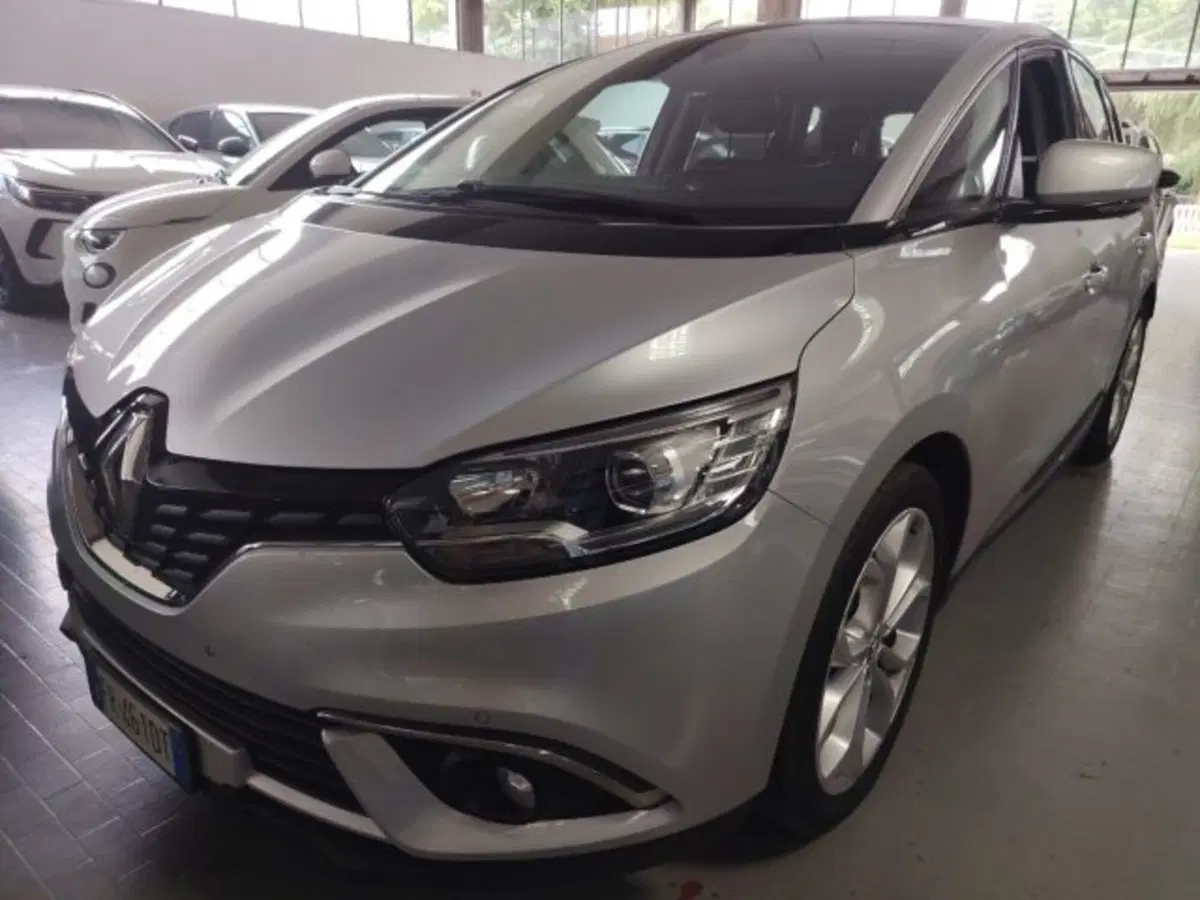 Renault Scenic E-Tech Electric usata a Forlì-Cesena
