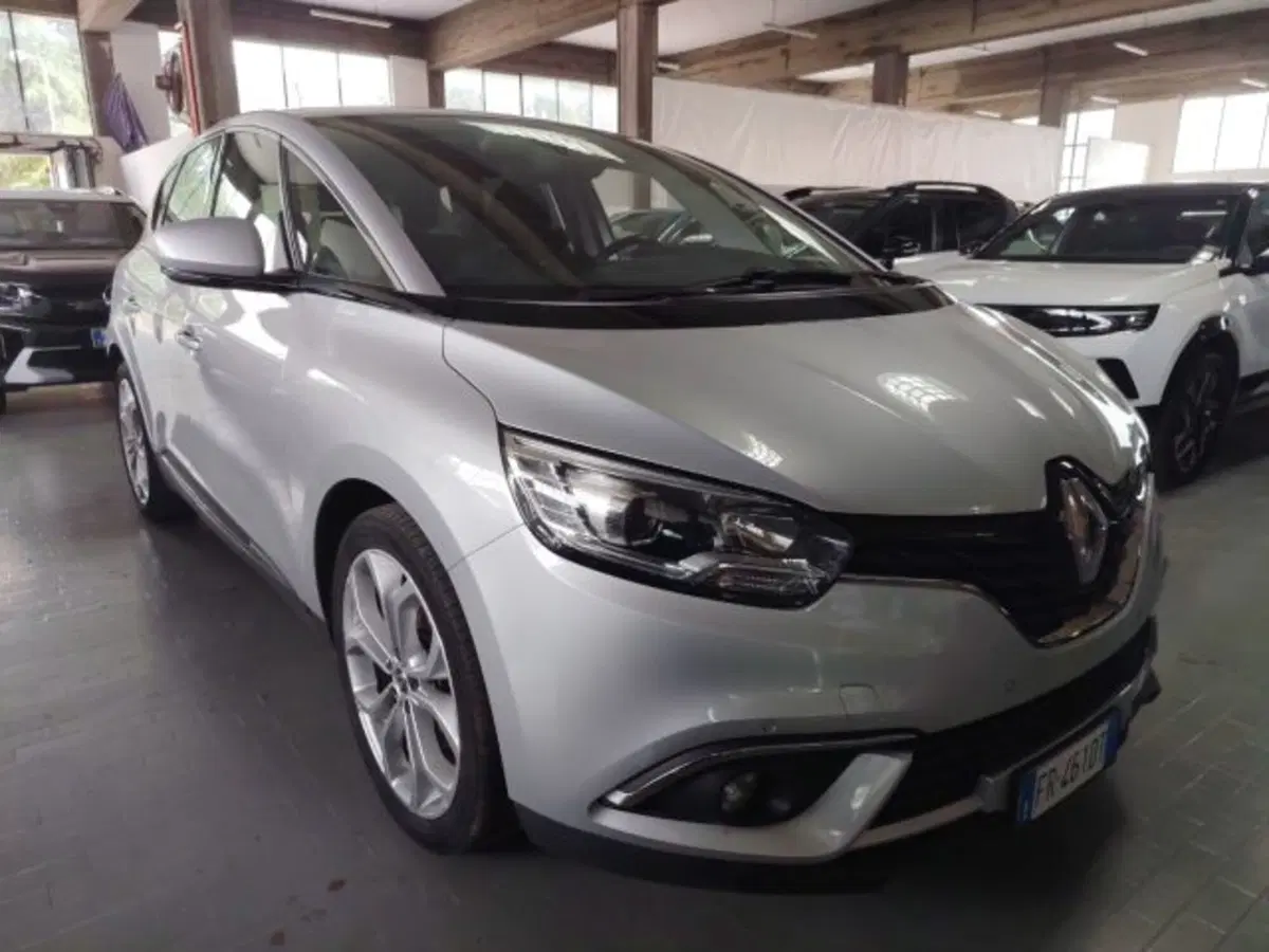 Renault Scenic E-Tech Electric usata a Forlì-Cesena (4)