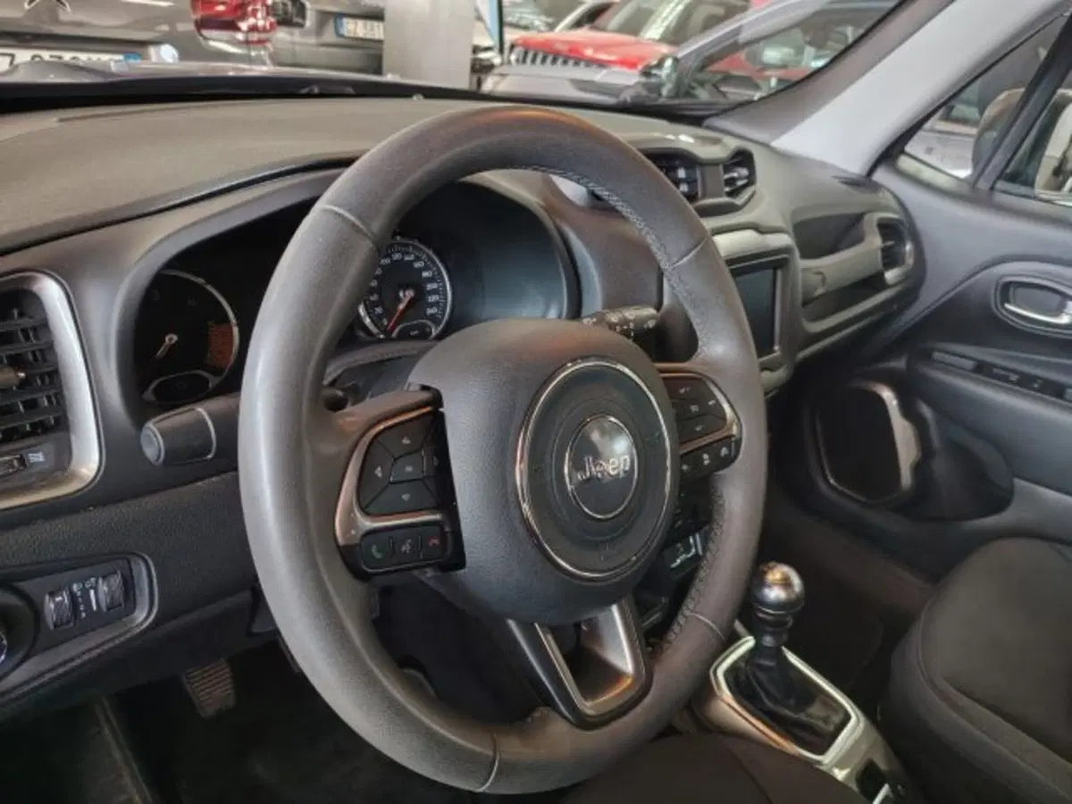 Jeep Renegade usata a Forlì-Cesena (14)
