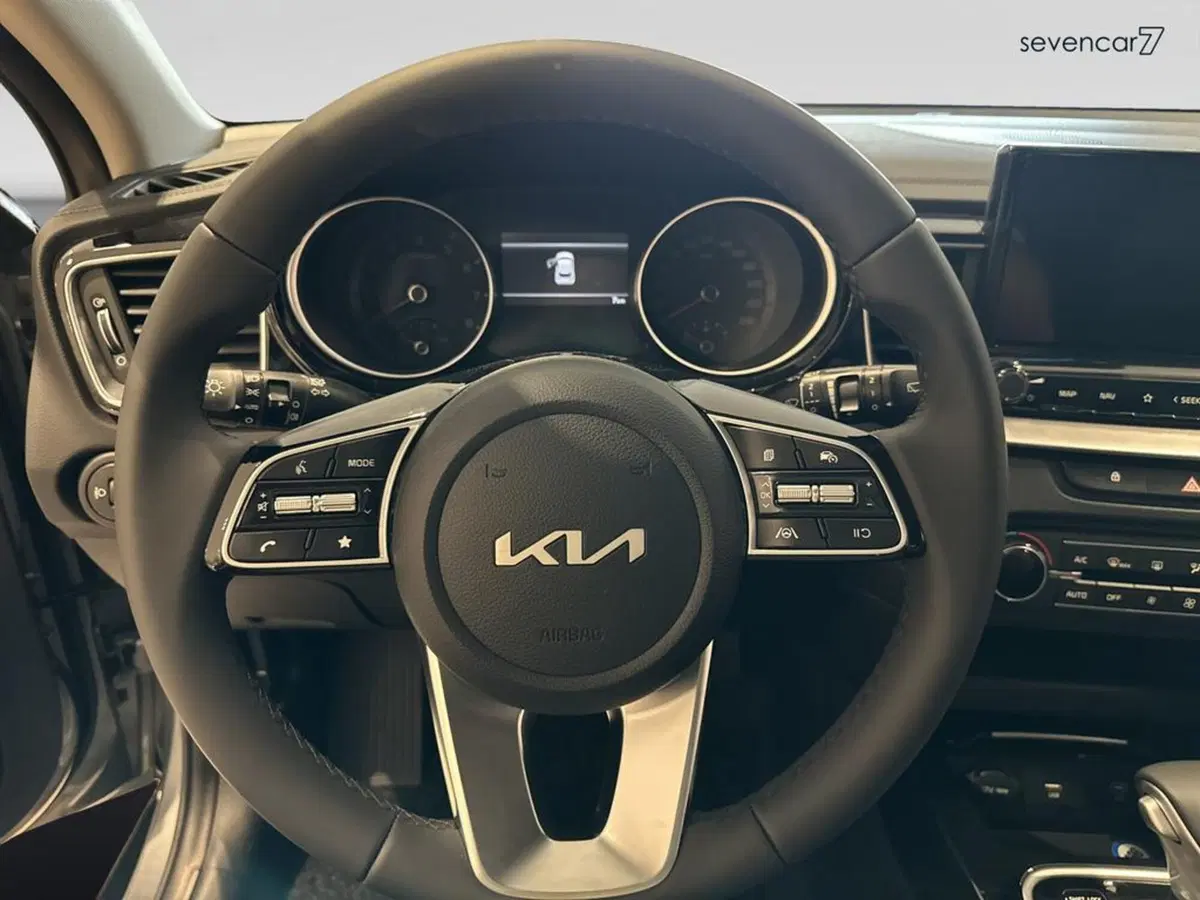 Kia XCeed nuova a Verona (12)