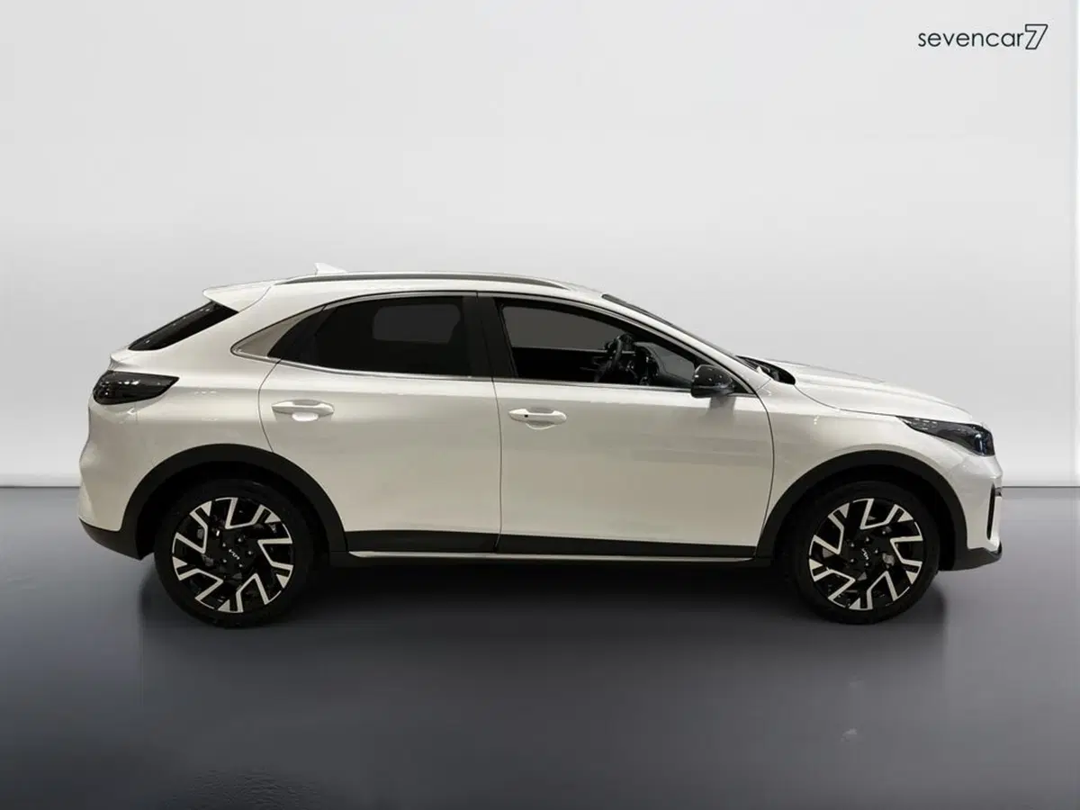 Kia XCeed nuova a Verona (4)