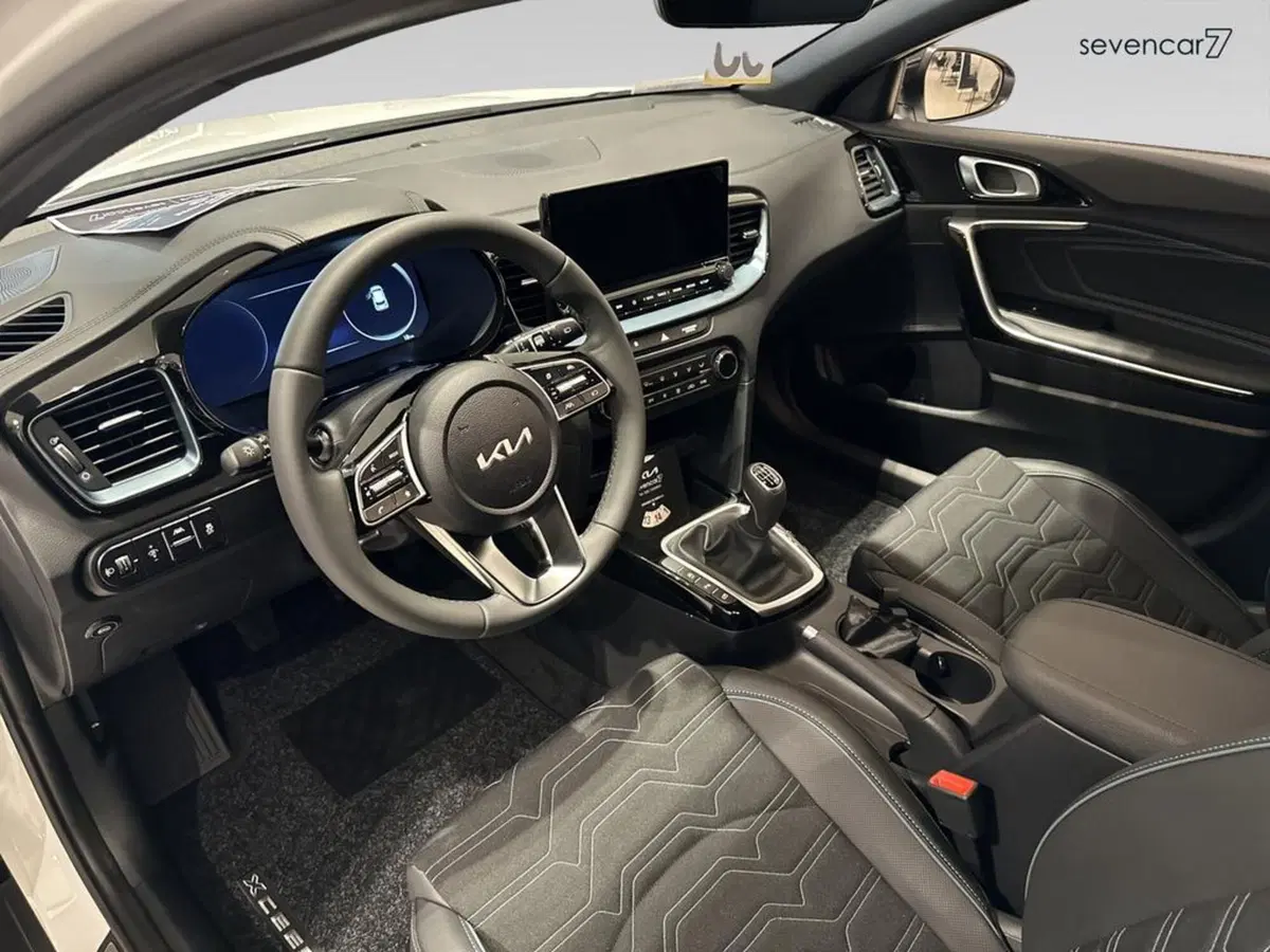 Kia XCeed nuova a Verona (9)