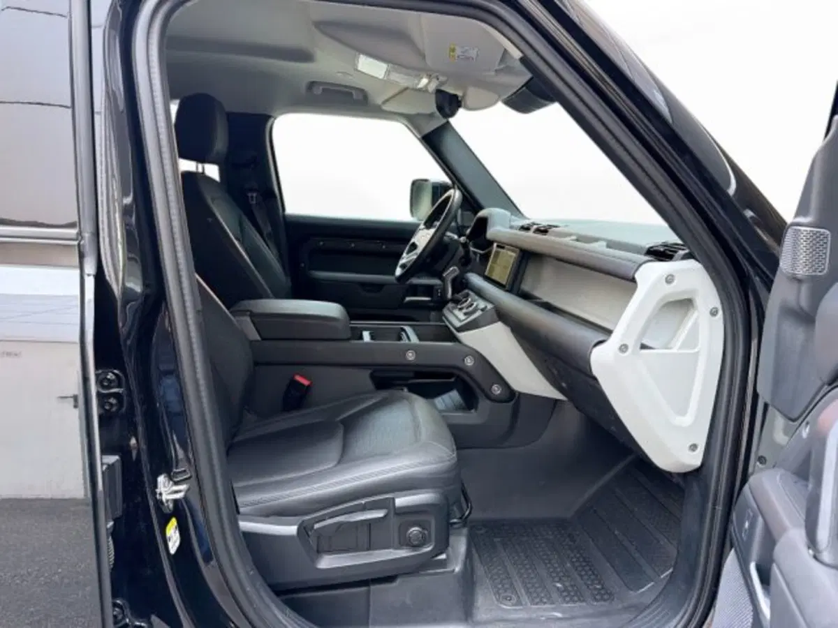 Land Rover Defender usata a Modena (3)