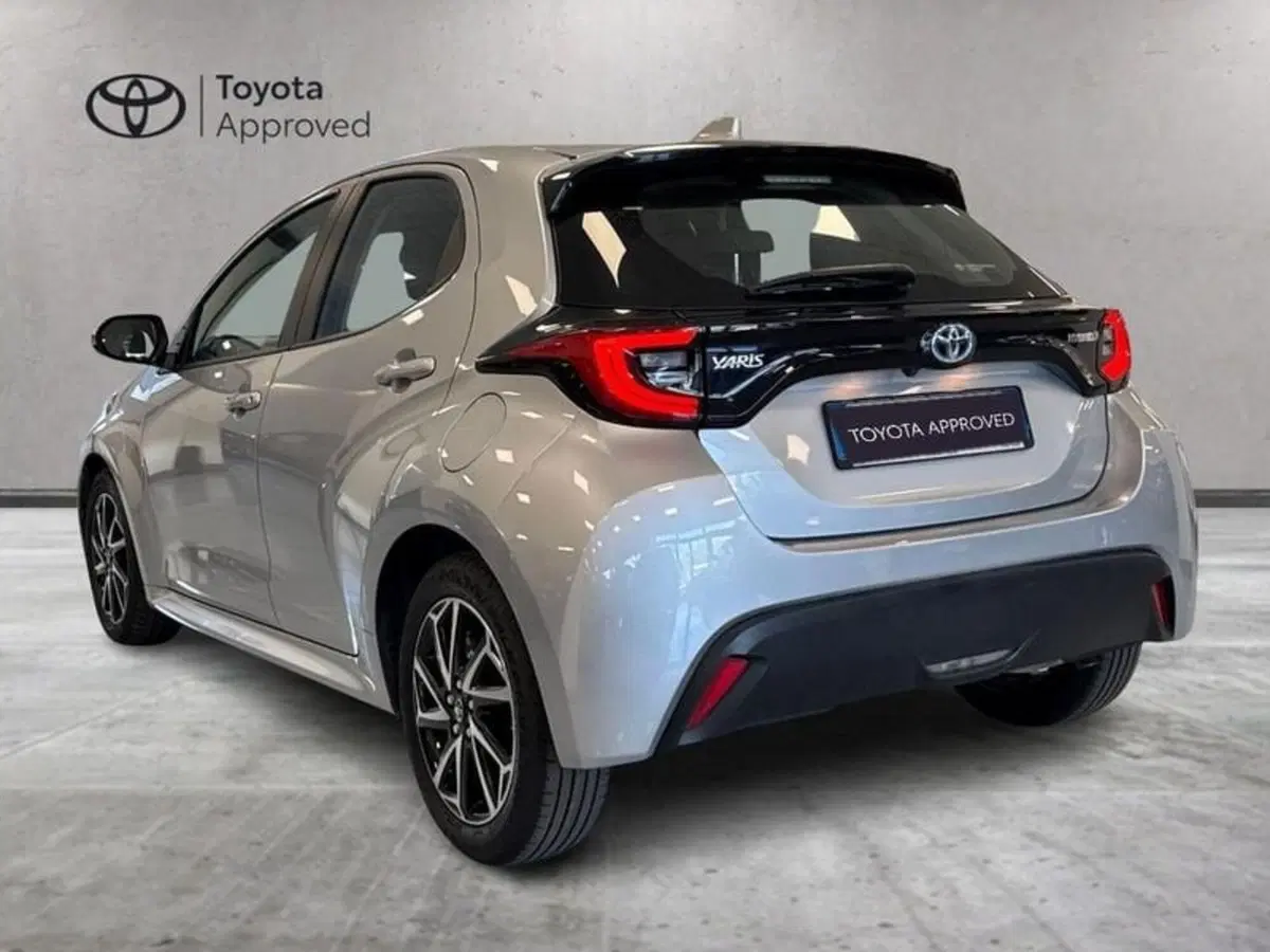 Toyota Yaris usata a Prato (6)