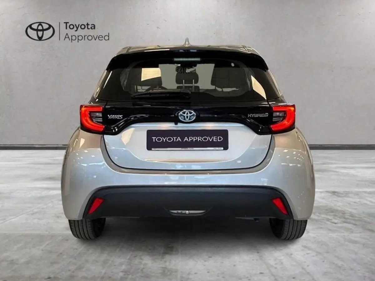 Toyota Yaris usata a Prato (7)