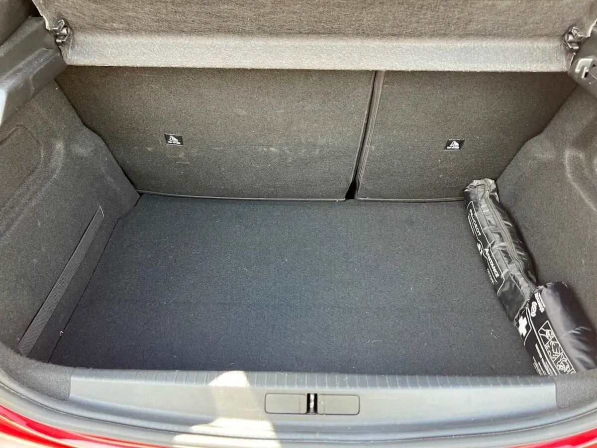 Peugeot 208 usata a Sondrio (12)